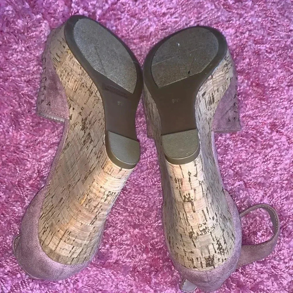 Marc Fisher Batini Wedges  - Picture 4 of 4